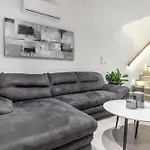 Apartment Seafront Kupinica With Heated Pool *
