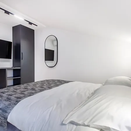 Seafront Kupinica With Heated Pool Apartman *