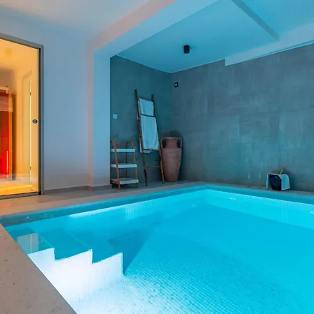 Apartman Seafront Kupinica With Heated Pool Vinisce