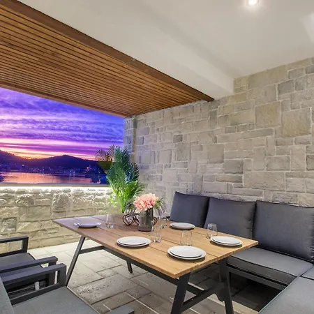 Seafront Kupinica With Heated Pool *