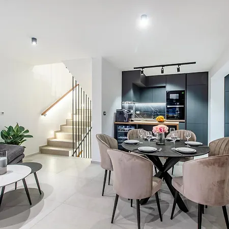 Seafront Kupinica With Heated Pool Apartman *