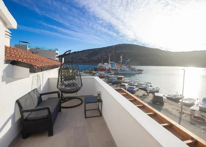 Seafront Kupinica With Heated Pool *
